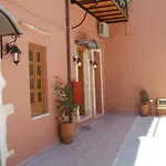 Irene Maisonettes Apartamento *