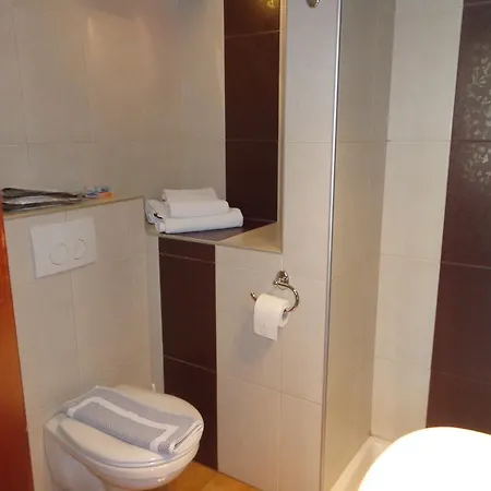 Irene Maisonettes Apartamento