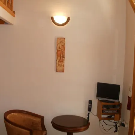 Irene Maisonettes Apartment